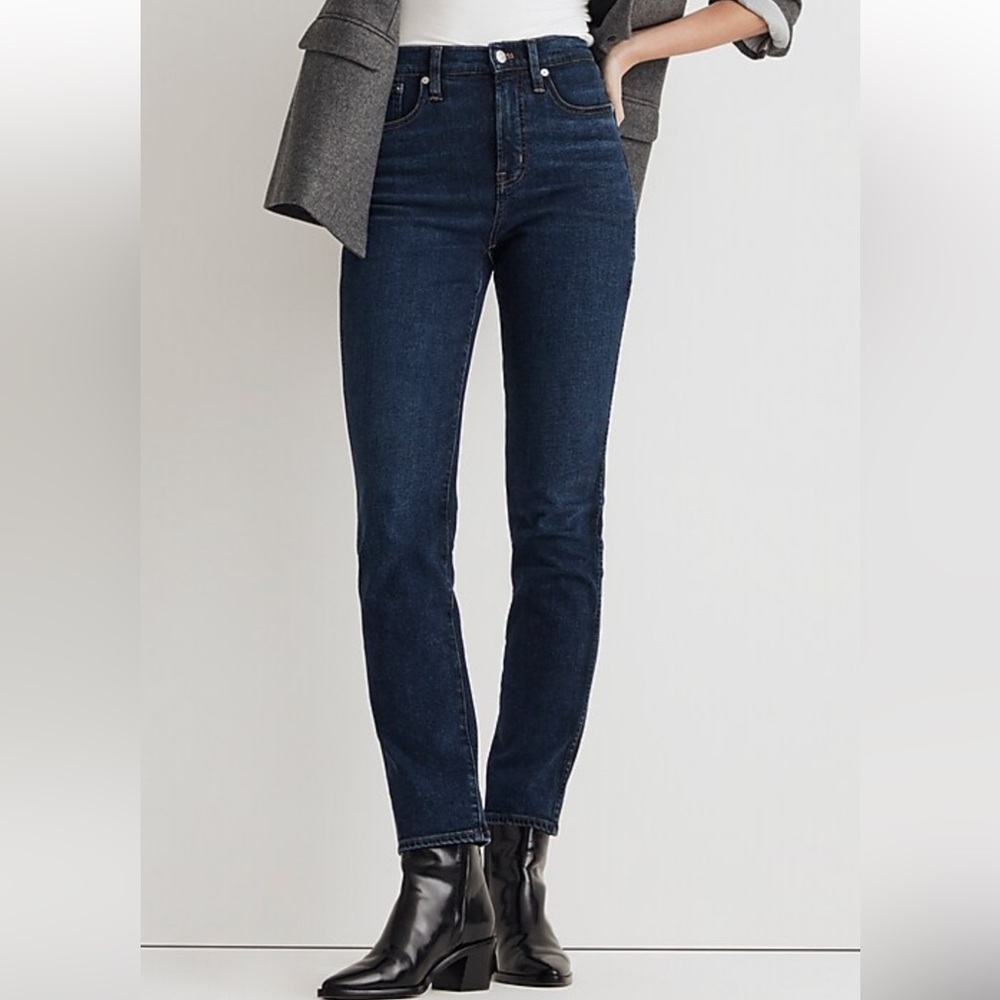 MADEWELL 28 The Perfect Vintage Jean with high waist and cropped hem, dark wash